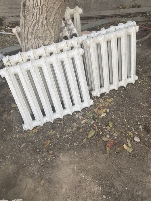 Продается чугунные батареи радиаторы батарейки