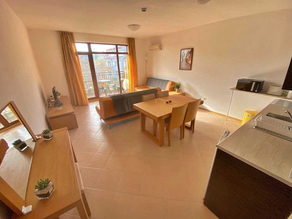 Продава се Двустаен апартамент в Ахелой - 68 кв.м за 817 €/кв.м - Снимка #1