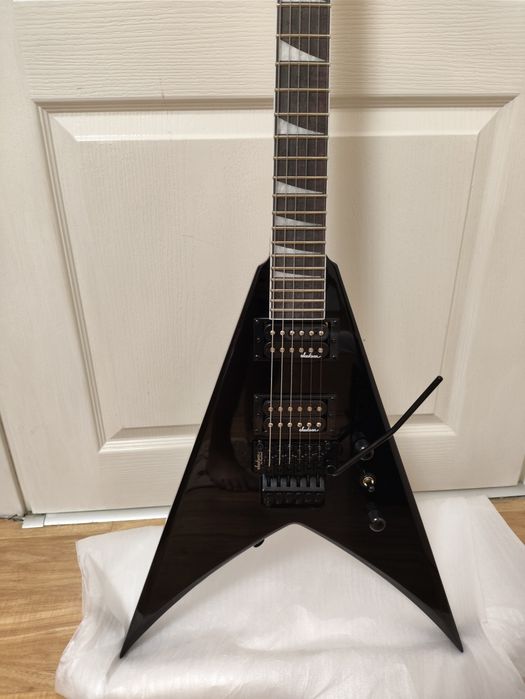 Електрическа китара Jackson JS32 King V БЕЗ КУТИЯ