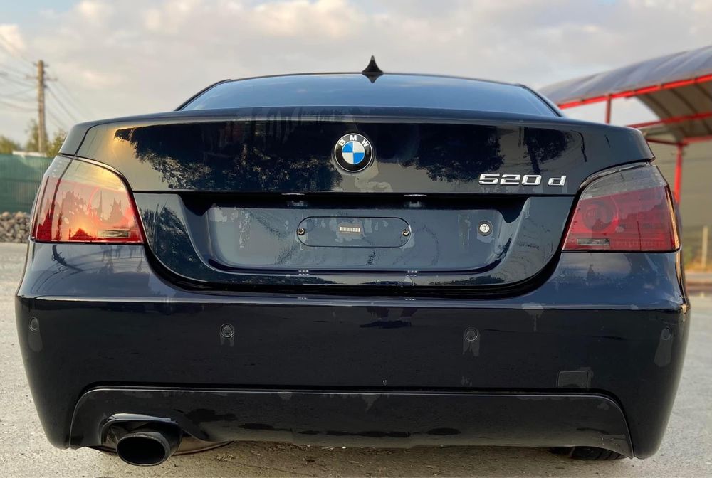 Dezmembrez BMW 520d LCI an 2008 M-PACK motor 2.0d 177cp,Navi,Recaro