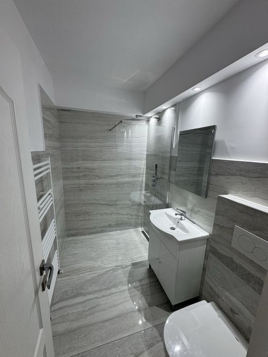 Inchiriere apartament 3 camere