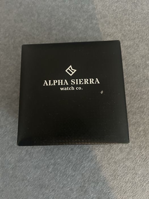 Ceas Alpha Sierra
