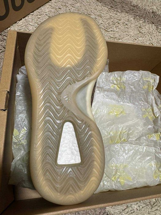 Adidas Yeezy Marimea 43