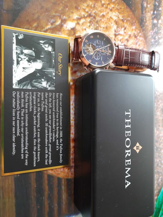 Мъжки оригинален часовник THEOREMA