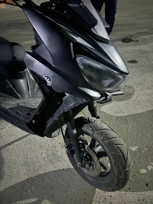 Скутер тигер бензинлик сотилади 300$