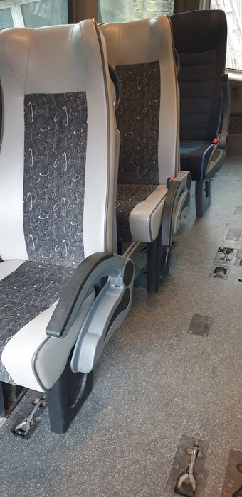 Седалки за бус, автобус