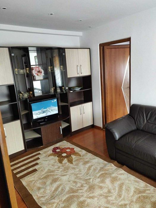 Apartament 2 camere de inchiriat!