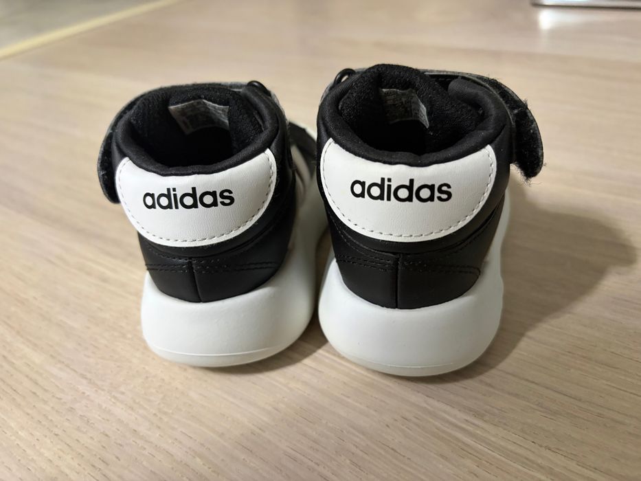 Детски маратонки Adidas