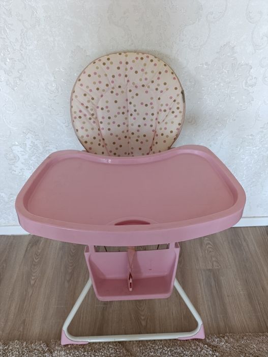 Детский столик для кормления