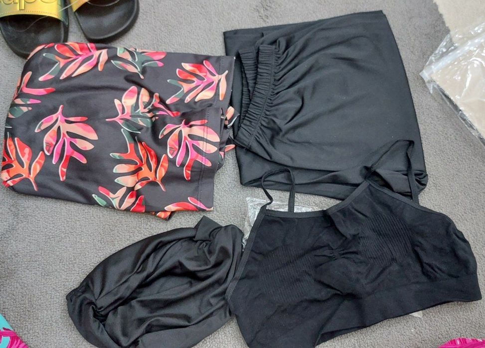 Kupalnik купальник