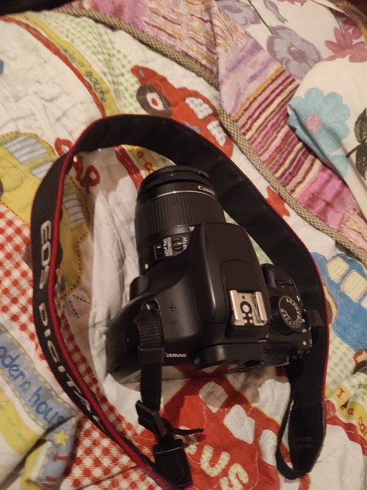 Фотоаппарат Canon EOS 1200