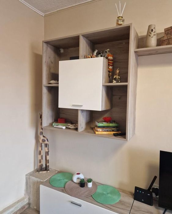 Дава се под наем Етаж от къща в София, Левски - 100 кв.м за 750 € - Снимка #2