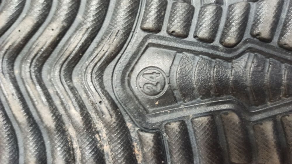 Продам сандали на мальчика