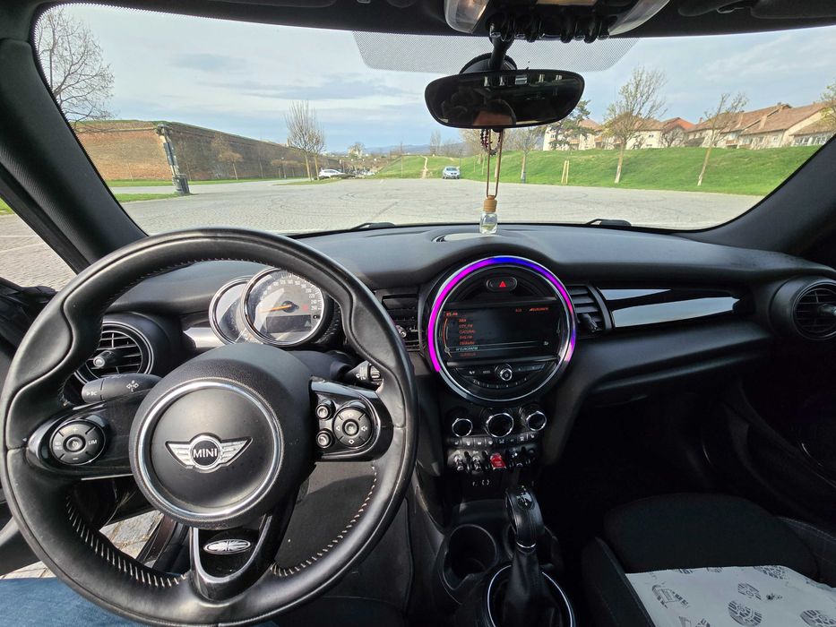 Mini Cooper D 1.5 Diesel – Mic, agil și mai deștept decât pare