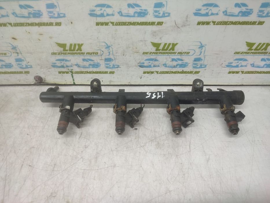 Rampa injectoare 8200135504 Renault Megane 2 (facelift) (2006 - 2012) 1.6 K4M812 K4M812
