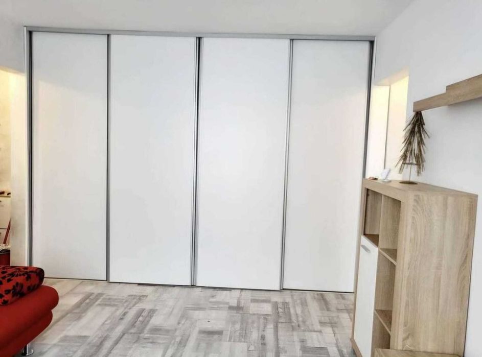 Apartament chirie 2 camere  Centrul Civic Brasov