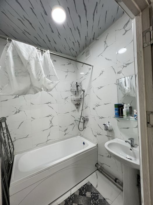 Sirochnaa qizlagaaa yosh olia bn Sheriklikka kivartira