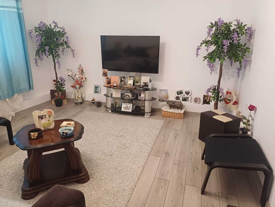 Apartament  3 camere decomandat