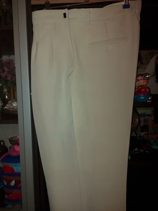 Продам мужской  костюм