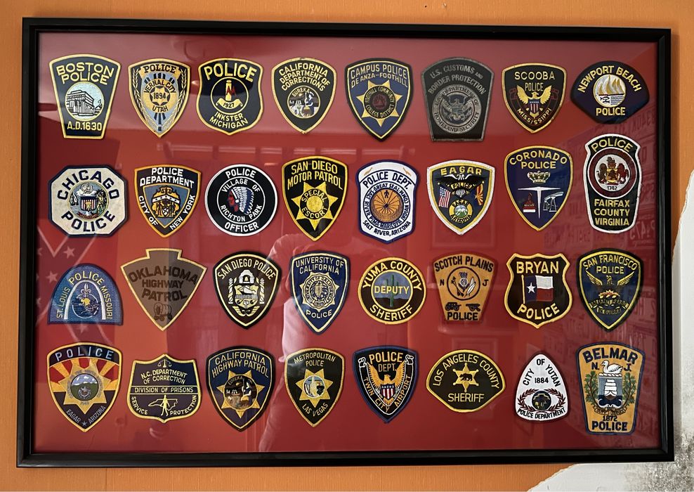 Колекция от пачове/нашивки на Американската Полиция