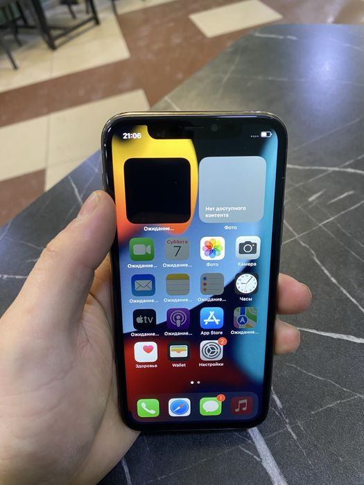 Продам айфон 11 про