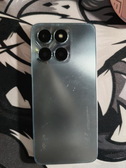 Телефон Honor x6a