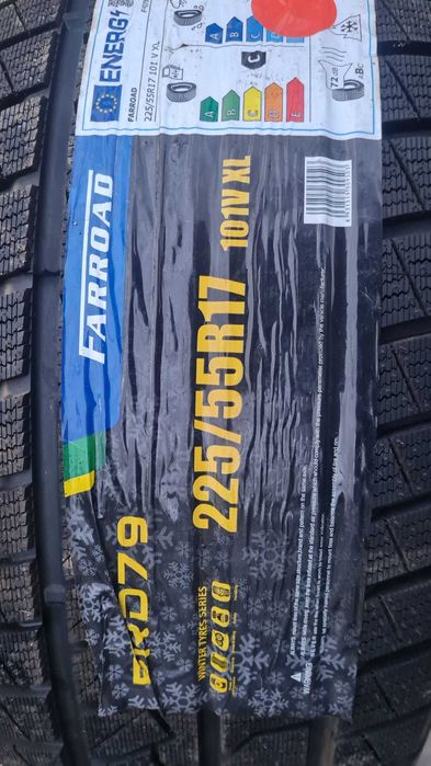 Vand set 4 jante aluminiu - 17"+cauciucuri iarna noi 225/55/17 - RAV4