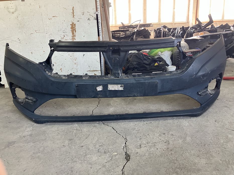 Предна броня за Dacia Logan Дачиа Логан 2021-