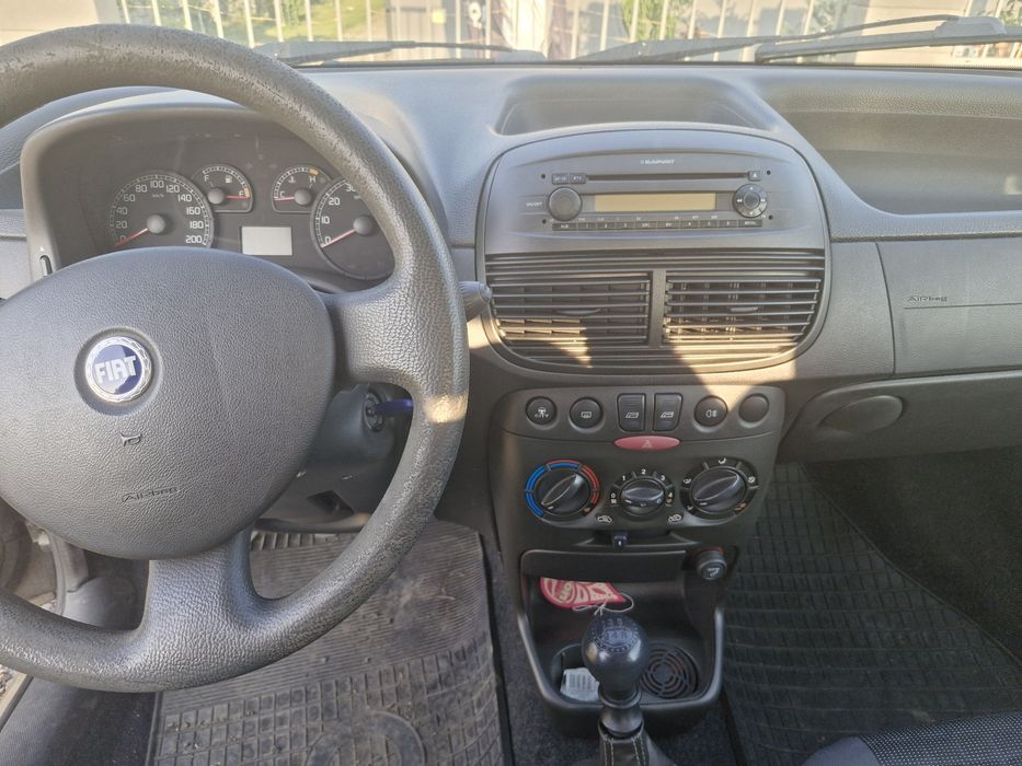 FIAT Punto 2004 — imagine 4