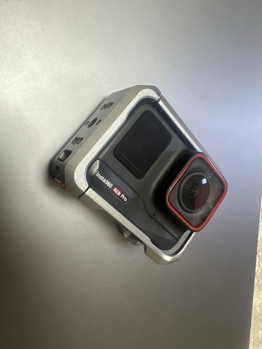 Экшн Камера Insta 360 Ace Pro