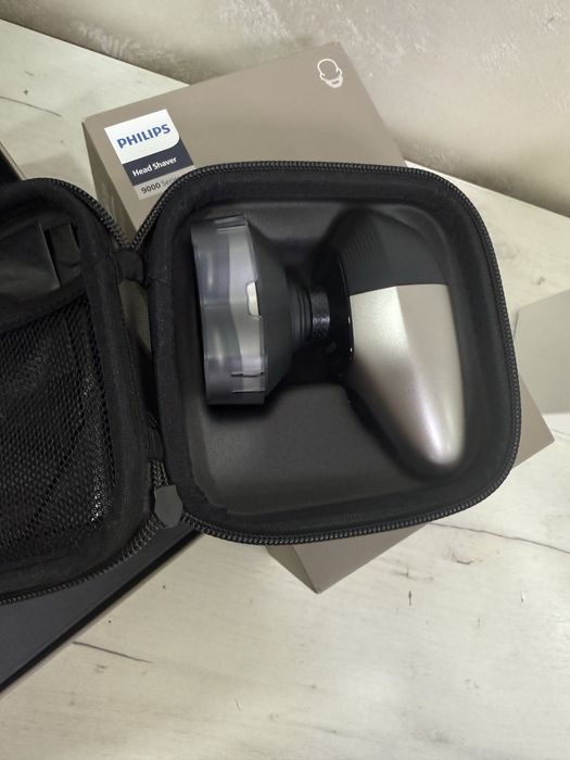 Aparat de ras Philips Head Shaver Pro Series 9000 HS998015 , nou , nefolosit !