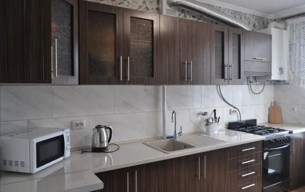 Сарыарка11-Кенесары, 2ч 2000