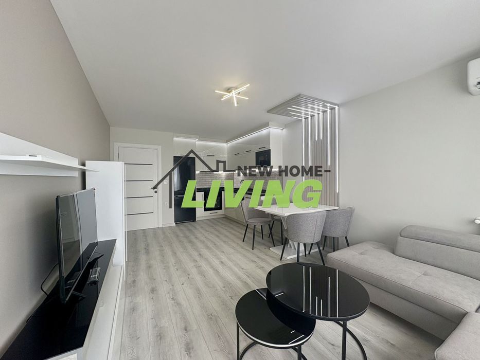 Продава се Двустаен апартамент в Пловдив, Христо Смирненски - 75 кв.м за 2850 €/кв.м - Снимка #1