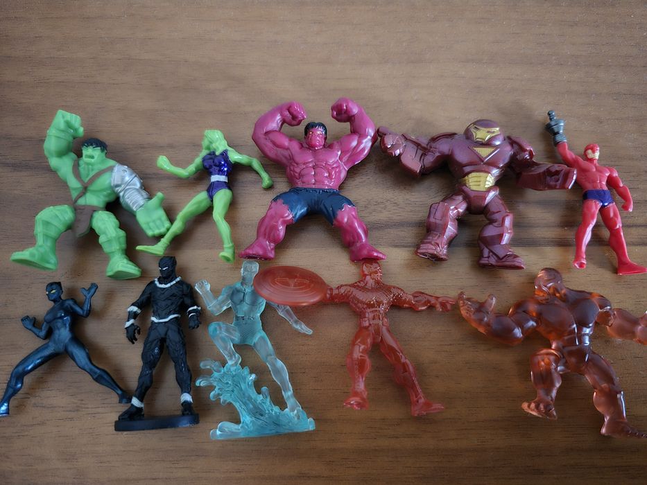 Марвел мини фигурки (Marvel 500) продават се в комплект!