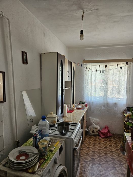 Vând apartament în otelu Roșu