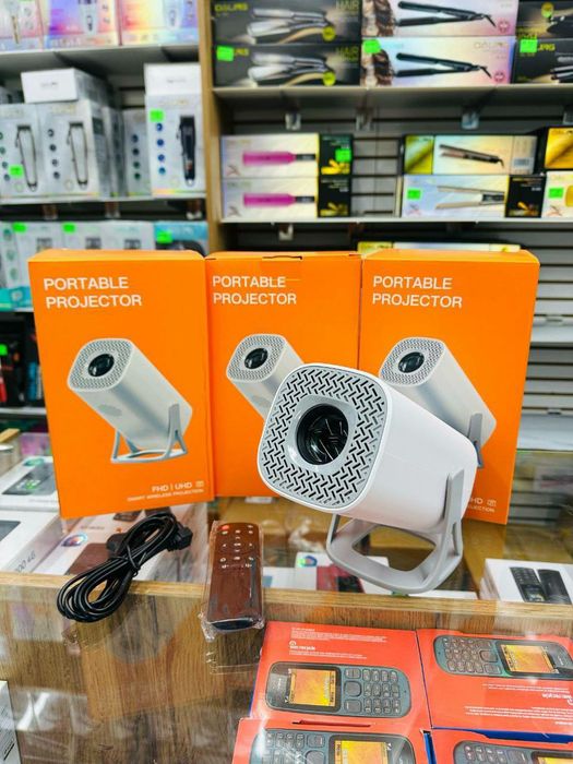 Проектор и  2в1 с джойстиком