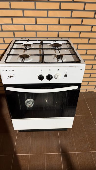 Газовая плита  4 кампрный