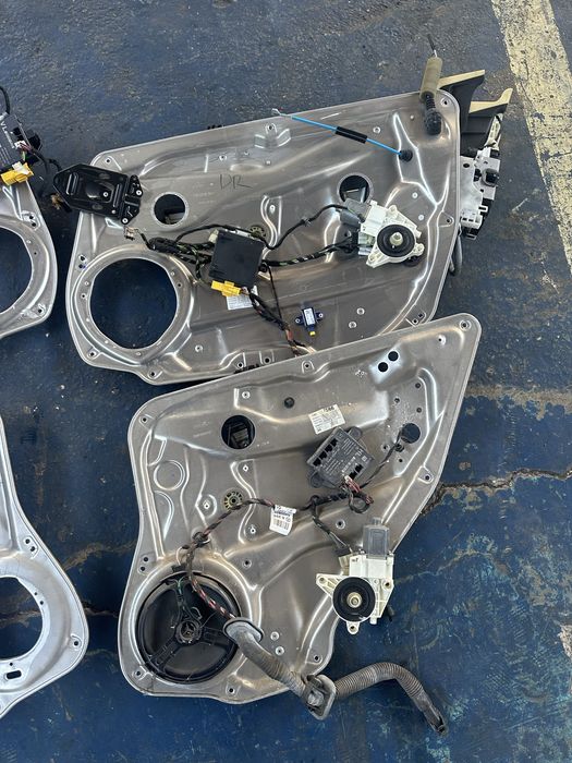 Macara geam stanga dreapta fata spate mercedes w212 w204