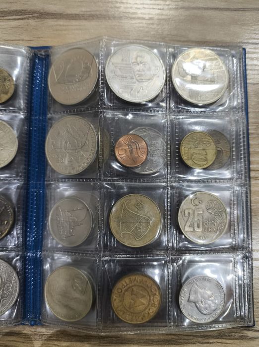 Продам коллекцию монет