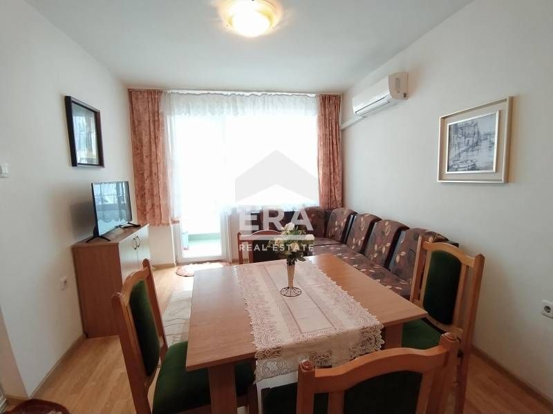 Дава се под наем Тристаен апартамент в Варна, Лятно кино Тракия - 75 кв.м за 458.49 € - Снимка #2