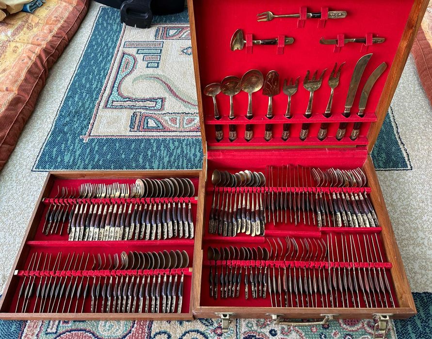 Старинные Предметы