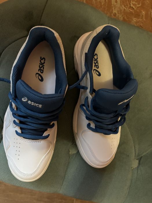 Кросовки Asics размер 36-37 Новый