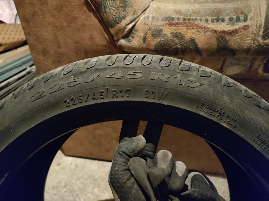Set 2 Cauciucuri 225.45.R17 Pirelli Vara