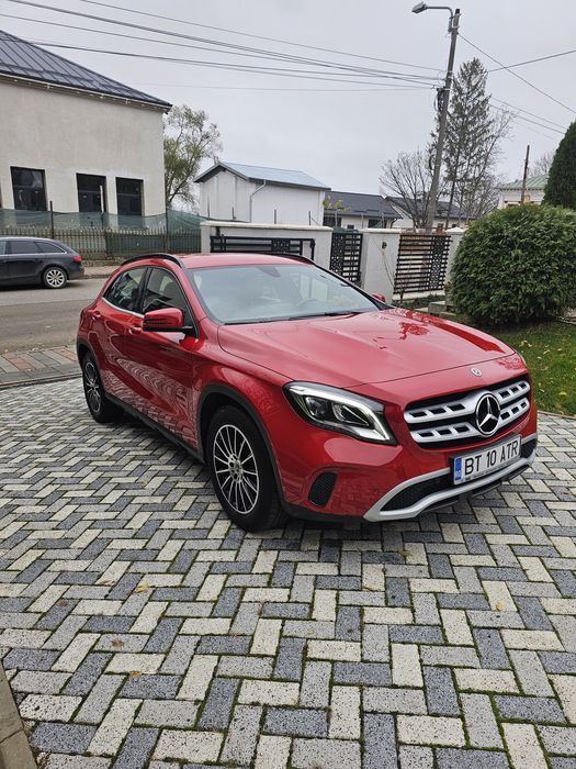 Mercedes GLA 180