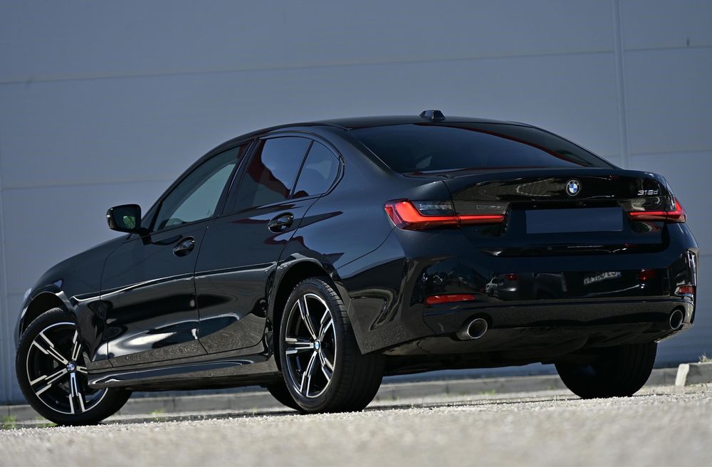 BMW 3 Series 2023 — imagine 4