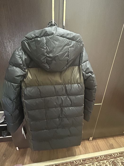 Продам женский пуховик