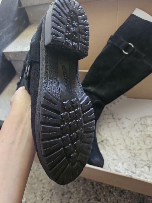 Ботуши Clarks от естествен велур 39 номер промо цена