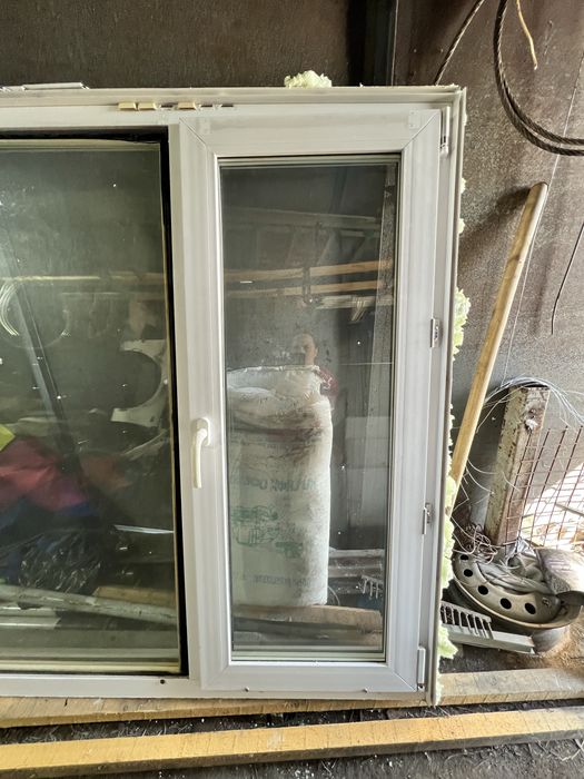 Продам пластиковое окно