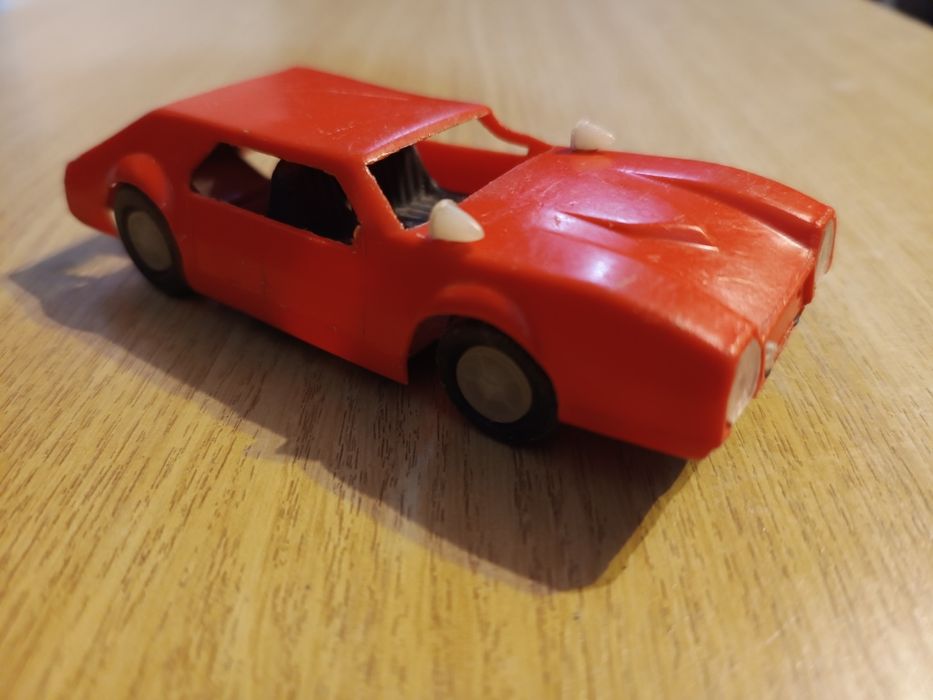 Jucarii vechi de colectie perioada comunista