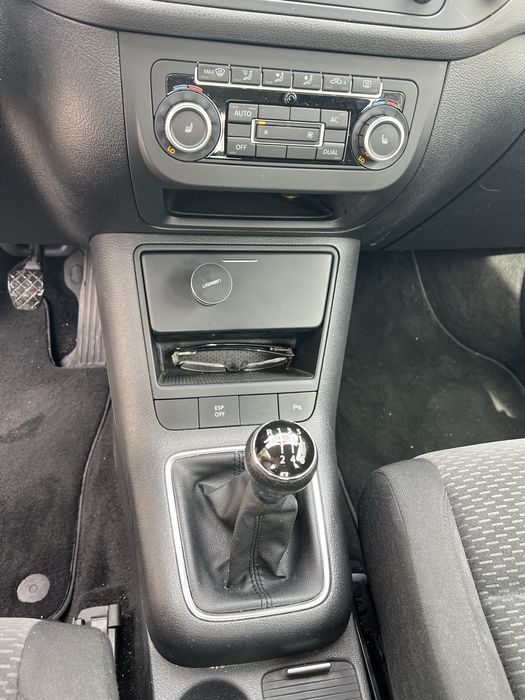VOLKSWAGEN Golf Plus 2010 — imagine 4